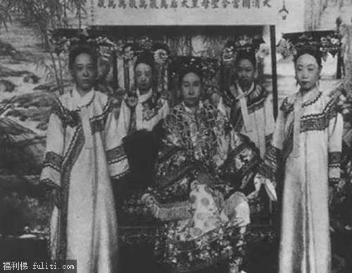 清朝的生活日常是什么样子的?清朝日常生活的真实照片