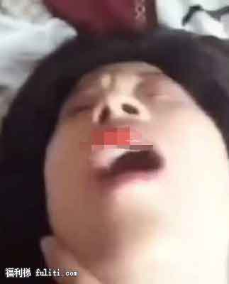 抖音网红女王为什么哭？网曝女王哭的好惨3分29秒视频链接