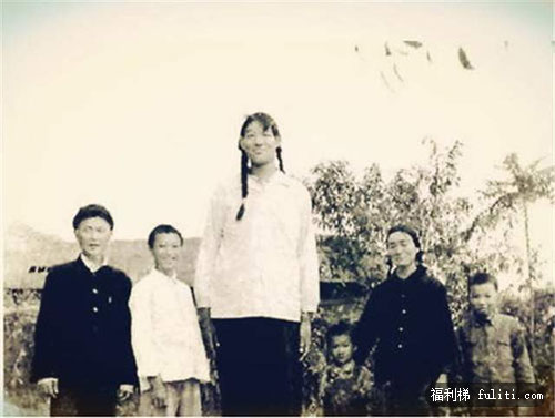 世界上最高的人有几米高?盘点世界排名前十位最高的人