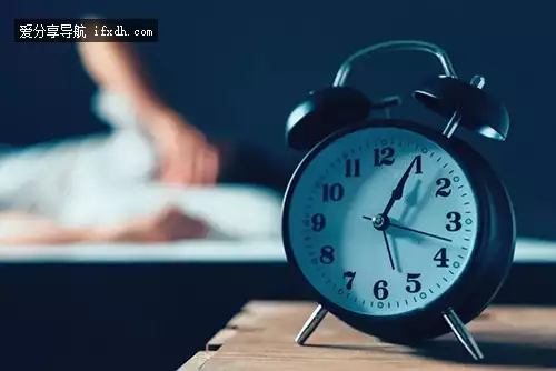 8小时睡眠是真的吗?8小时睡眠论骗了我们很多年